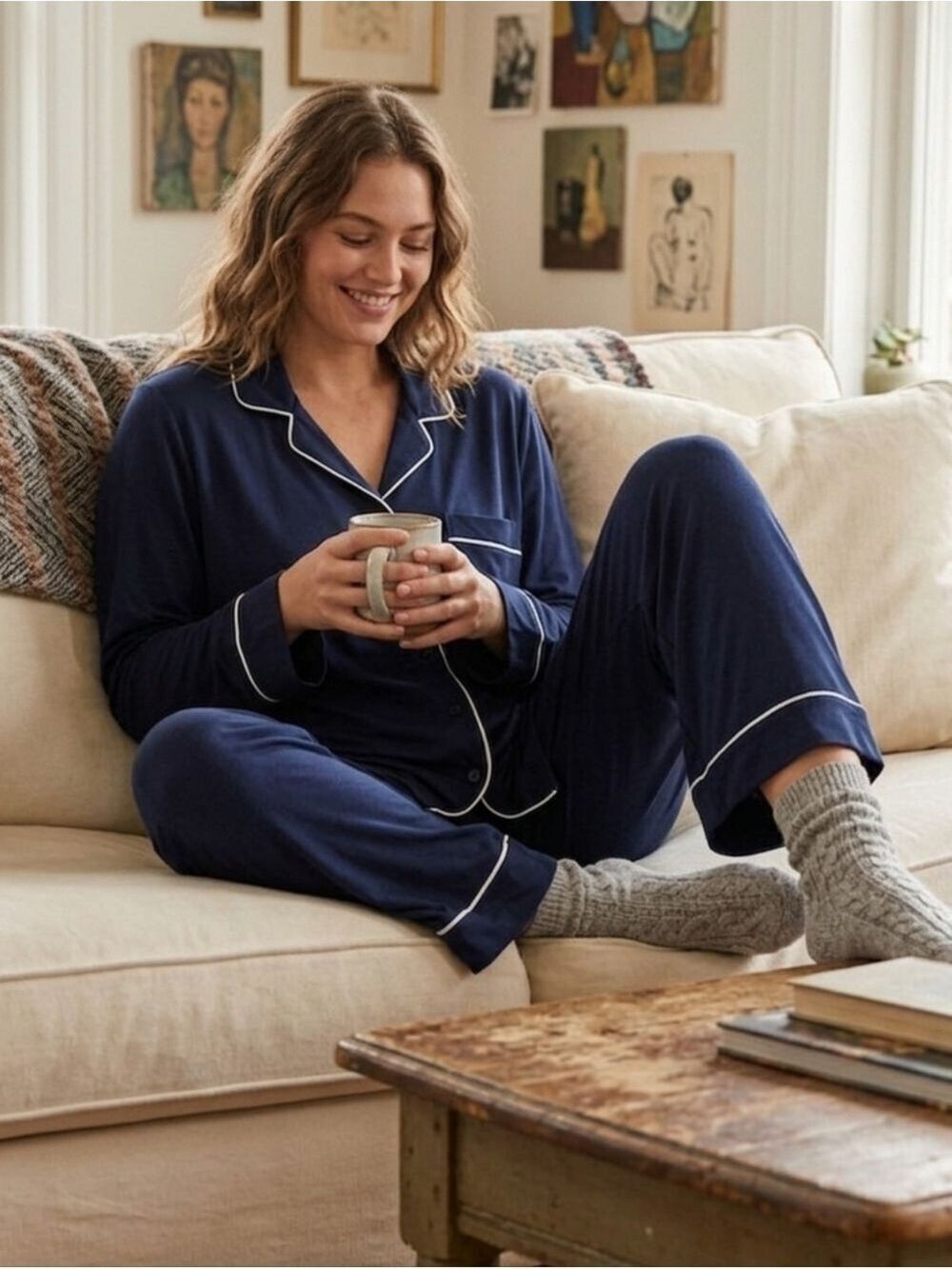BumbleBella by Jill Martin Navy w/White Piping Pajama Set Size Medium Comfy